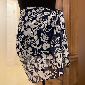 Style & co sarong